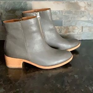 Kork-Ease booties